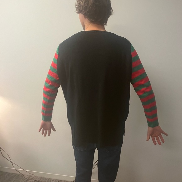 Holiday Time Selfie holiday sweater, it’s adorable! Size 2X 18-20W - Picture 10 of 13